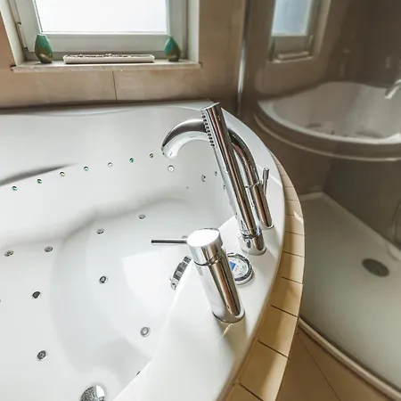 Z Jacuzzi Parking Balkon 2 Sypialnie * Вроцлав