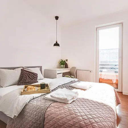 Z Jacuzzi Parking Balkon 2 Sypialnie Апартаменты Вроцлав