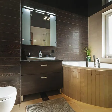 Z Jacuzzi Parking Balkon 2 Sypialnie アパート *