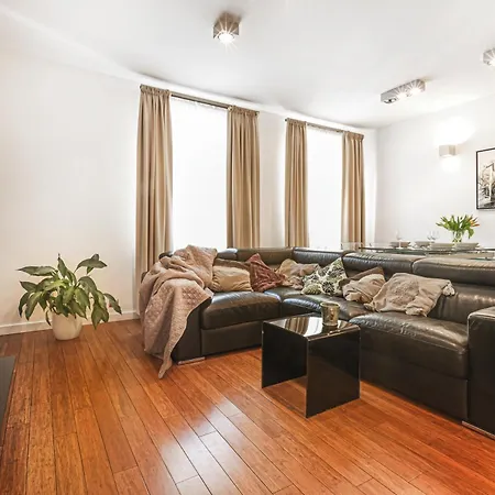 Апартаменты Z Jacuzzi Parking Balkon 2 Sypialnie Вроцлав