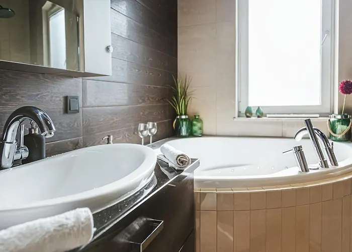 Z Jacuzzi Parking Balkon 2 Sypialnie Apartament